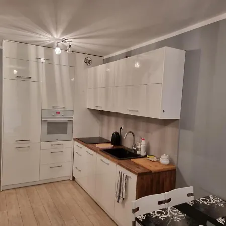 아파트 Sunandrelax - Sloneczny 코워브제크